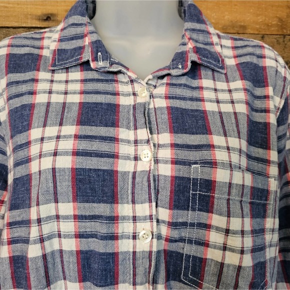 J. Crew women's plaid boy fit long sleeve half button shirt size medium - Picture 4 of 12